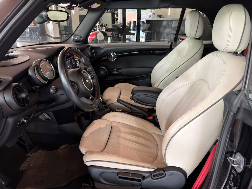 Foto do veículo MINI COOPER  COOPER S 2019 33.709 KM 165.000,00