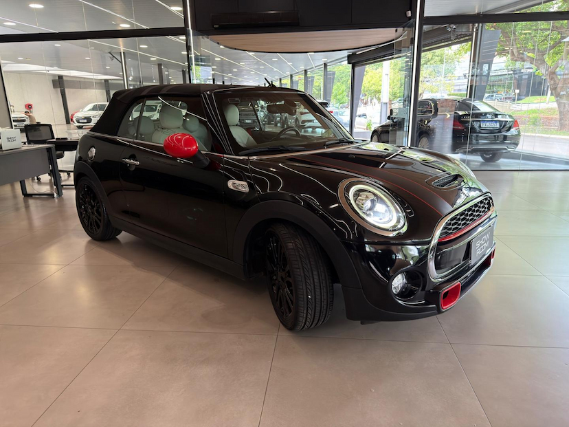Foto do veículo MINI COOPER  COOPER S 2019 33.709 KM 165.000,00