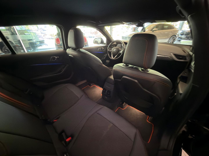 Foto do veículo BMW 118I  2020 42.500 KM 130.000,00