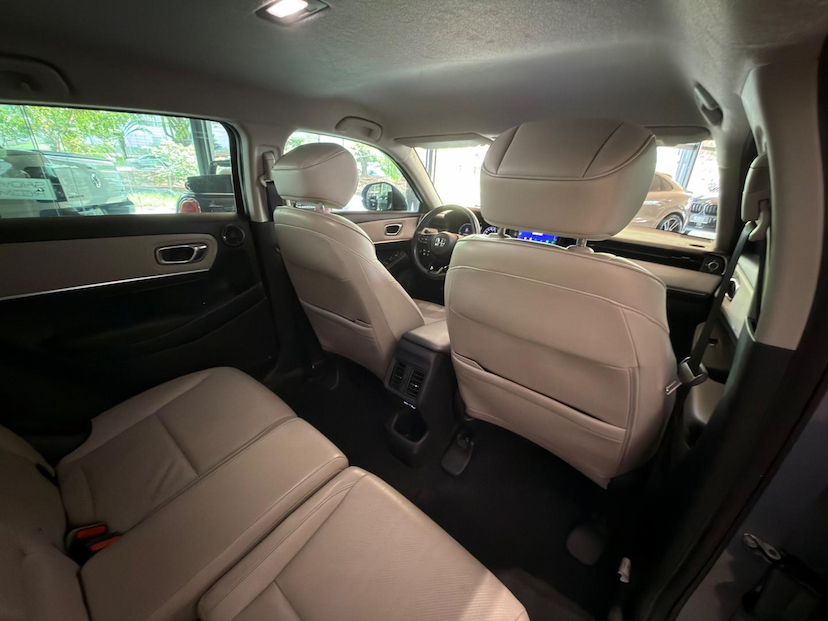 Foto do veículo HONDA HR-V HR-V TOURING 2025 26.300 KM 168.000,00