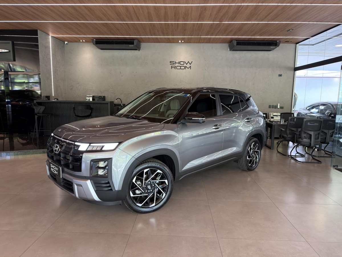 Foto do veículo HYUNDAI CRETA  ULTIMATE 2.0 16V 2025/2025 8.702 KM R$ 184.000,00
