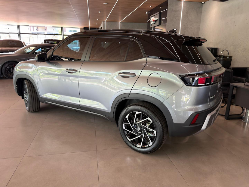 Foto do veículo HYUNDAI CRETA  ULTIMATE 1.6 TB 16V AUT. 2025 8.702 KM 184.000,00