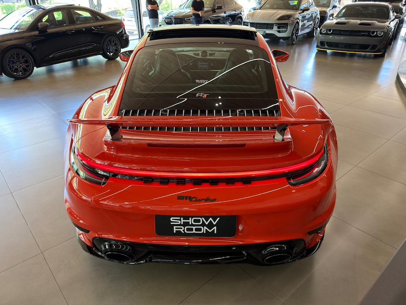 Foto do veículo PORSCHE 911  TURBO 2022 9.083 KM 1.190.000,00