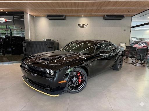 Foto do veículo DODGE CHALLENGER  SRT HELLCAT JAILBREAK 2023/2023 100 KM R$ 1.390.000,00