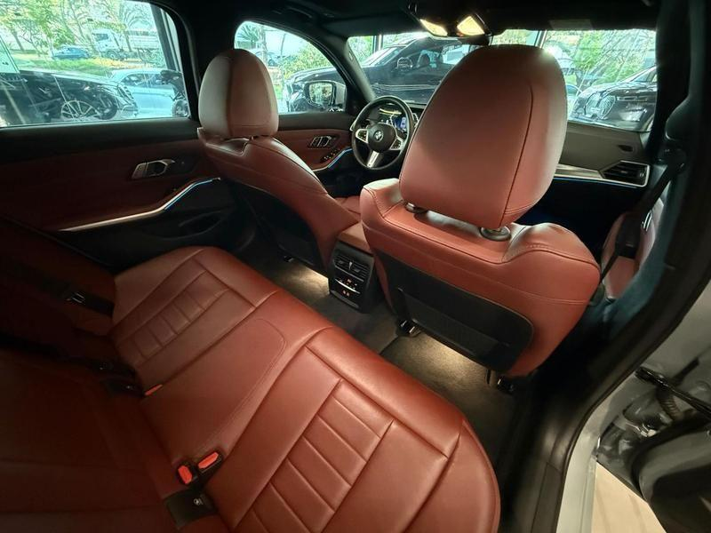 Foto do veículo BMW 320I  M SPORT FLEX 2023 27.939 KM 289.000,00