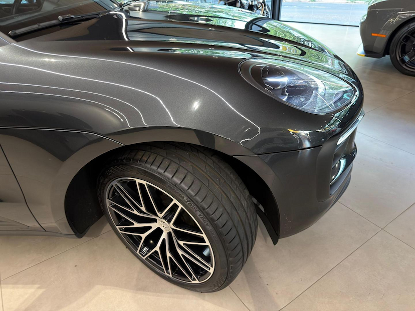 Foto do veículo PORSCHE MACAN  2023 39.183 KM 418.000,00