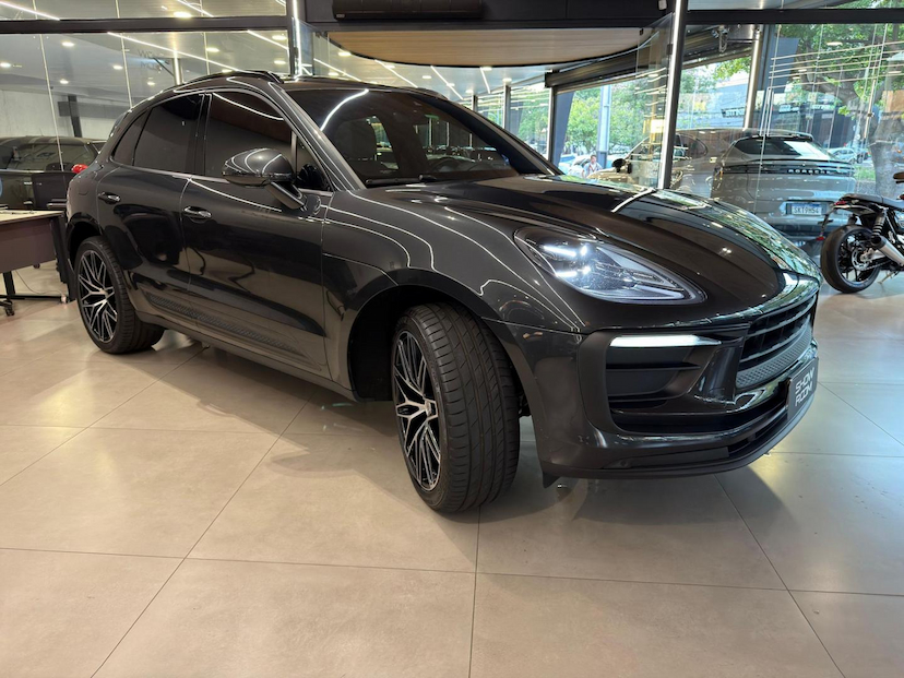 Foto do veículo PORSCHE MACAN  2023 39.183 KM 418.000,00