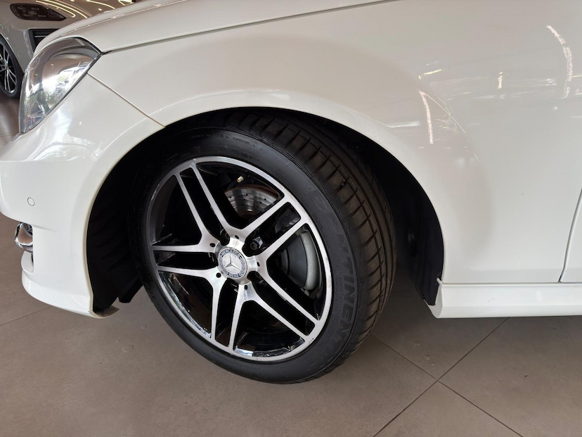 Foto do veículo MERCEDES-BENZ C 250  CGI COUPE 2014 82.147 KM 99.000,00
