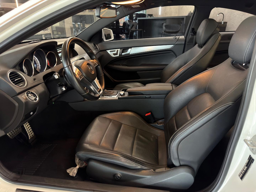 Foto do veículo MERCEDES-BENZ C 250  CGI COUPE 2014 82.147 KM 99.000,00