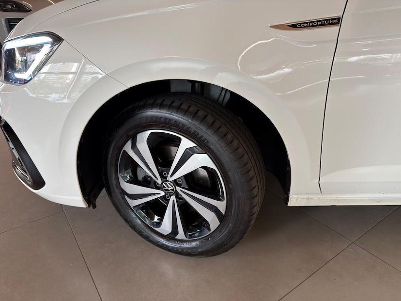 Foto do veículo VOLKSWAGEN VIRTUS  CL AC 2026 5.400 KM 118.000,00
