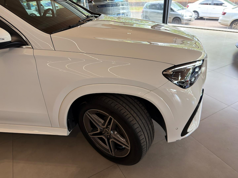 Foto do veículo MERCEDES-BENZ GLE 450 GLE450 D 4M CO 2024 23.371 KM 620.000,00