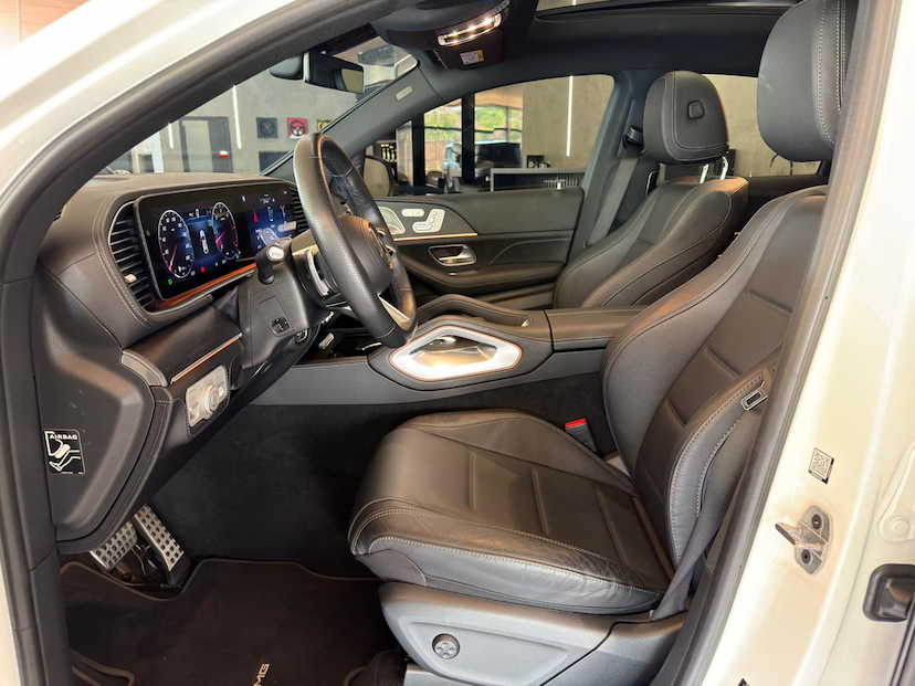 Foto do veículo MERCEDES-BENZ GLE 450 GLE450 D 4M CO 2024 23.371 KM 620.000,00