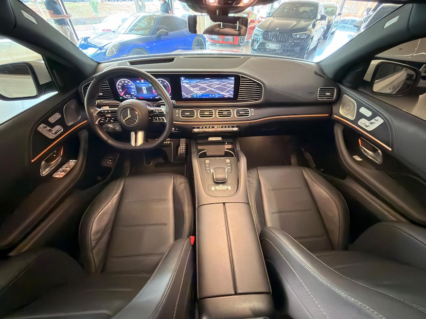 Foto do veículo MERCEDES-BENZ GLE 450 GLE450 D 4M CO 2024 23.371 KM 620.000,00