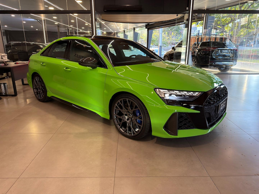 Foto do veículo AUDI RS3  SEDAN TRACK 2.5 TFSI QUATTRO S-TRONIC 2026 6.861 KM 609.000,00