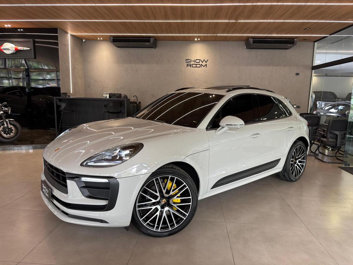 Foto do veículo PORSCHE MACAN  2024/2025 11.000 KM R$ 499.000,00