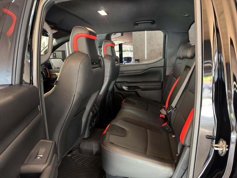 Foto do veículo FORD RANGER  RAPCD3G4A 2024 17.650 KM 435.000,00
