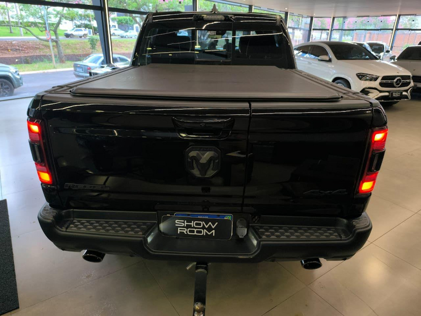 Foto do veículo RAM 1500  REBEL HEMI CC 2023 61.469 KM 349.000,00