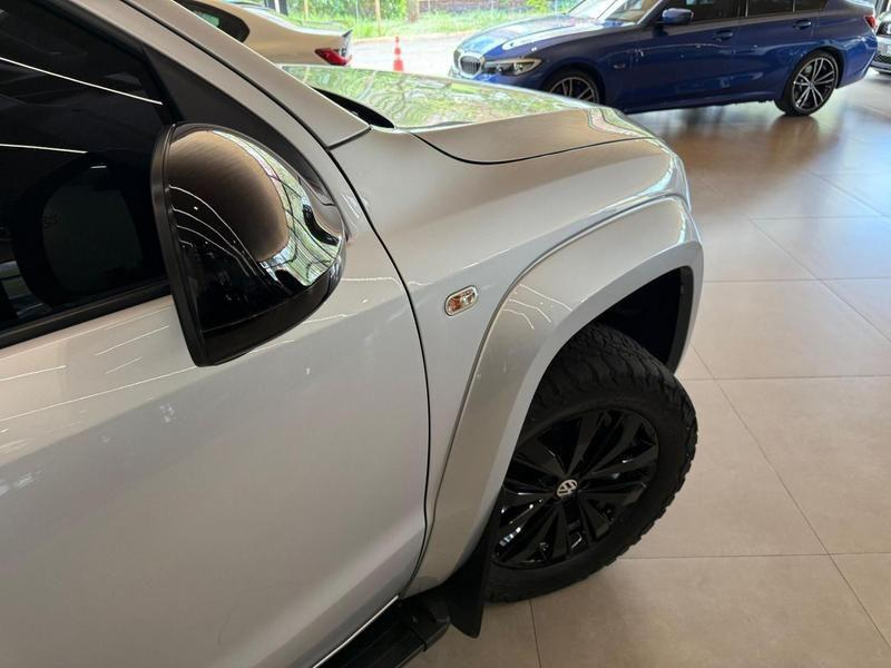 Foto do veículo VOLKSWAGEN AMAROK  V6 HIGH AC4 2018 71.600 KM 155.000,00