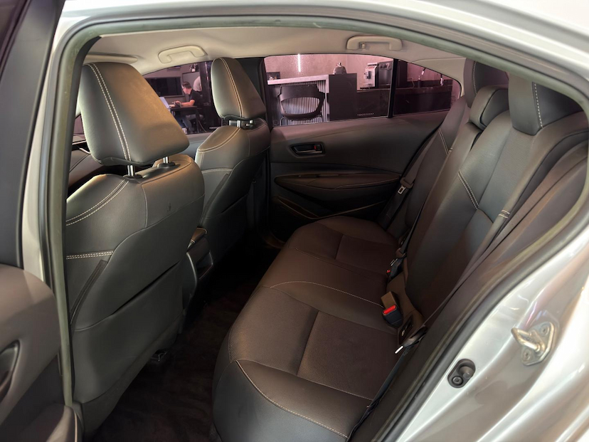 Foto do veículo TOYOTA COROLLA  XEI 20 2021 44.808 KM 123.000,00