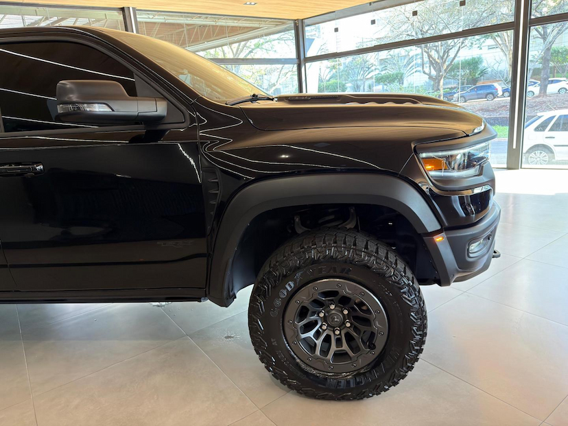 Foto do veículo RAM 1500  TRX CREW CAB 2024 21.900 KM 1.290.000,00