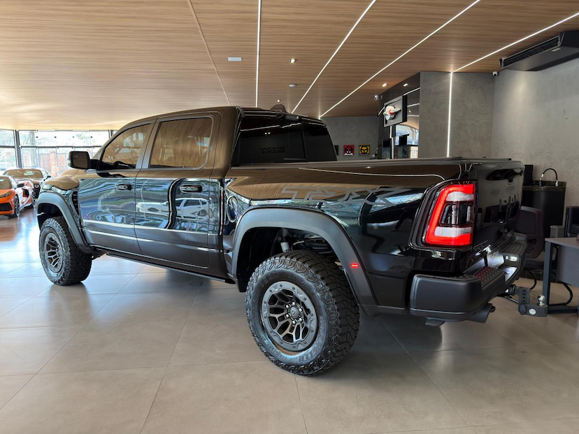 Foto do veículo RAM 1500  TRX CREW CAB 2024 21.900 KM 1.290.000,00