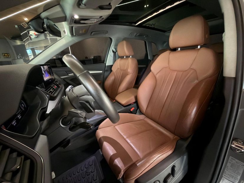 Foto do veículo AUDI Q5  2.0TFSI 2021 53.500 KM 215.000,00