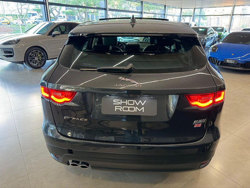 Foto do veículo JAGUAR F-PACE JAG FPACE 20TD PRESTIG 2017 84.870 KM 134.000,00