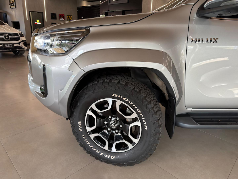 Foto do veículo TOYOTA HILUX  CDSRXA4RD 2024 27.129 KM 299.000,00