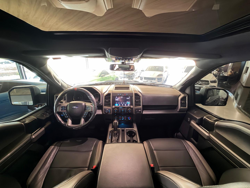 Foto do veículo FORD F-150  RAPTOR 2018 91.350 KM 590.000,00