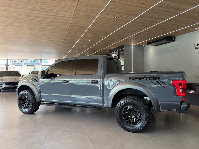 Foto do veículo FORD F-150  RAPTOR 2018 91.350 KM 590.000,00