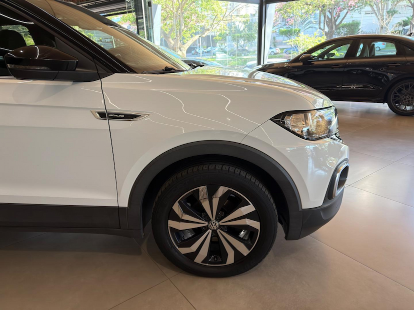Foto do veículo VOLKSWAGEN T-CROSS T CROSS HL TSI AE 2020 47.746 KM 109.000,00