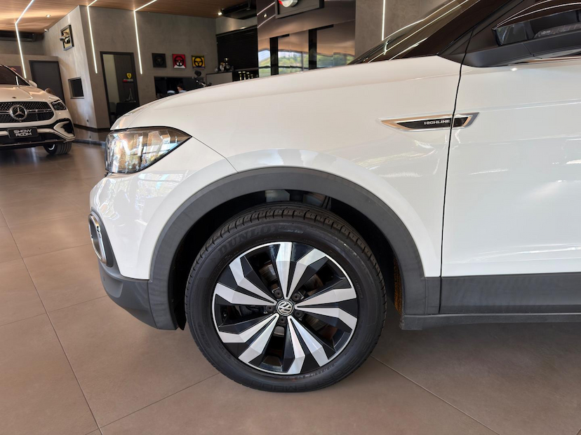 Foto do veículo VOLKSWAGEN T-CROSS T CROSS HL TSI AE 2020 47.746 KM 109.000,00