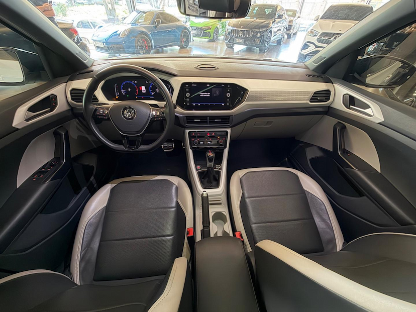 Foto do veículo VOLKSWAGEN T-CROSS T CROSS HL TSI AE 2020 47.746 KM 109.000,00
