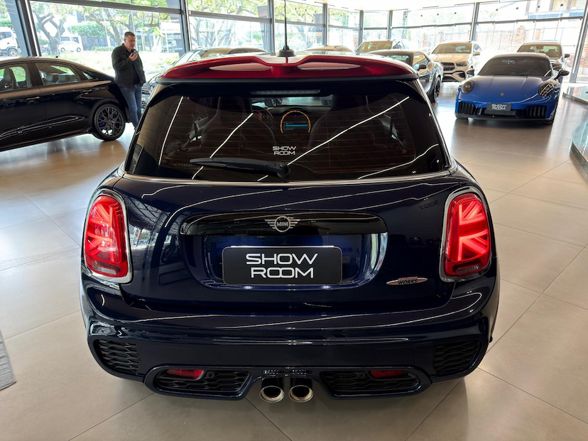 Foto do veículo MINI JOHN COOPER WORKS HATCH JCW 3P 2019 18.000 KM 159.000,00
