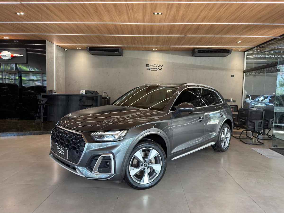 Foto do veículo AUDI Q5  P-HIBRIDO 2024/2024 19.900 KM R$ 328.000,00