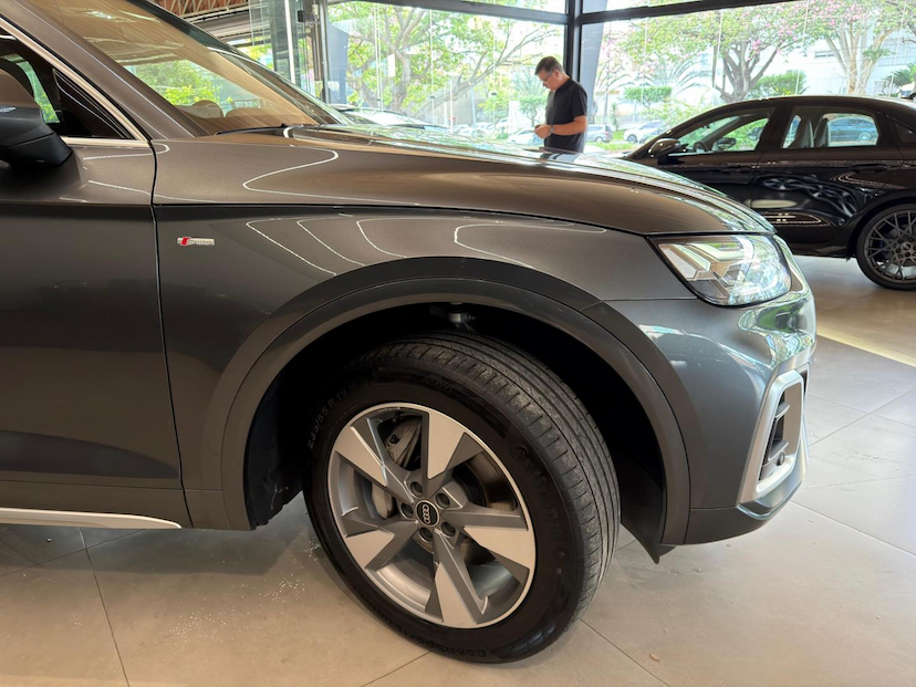 Foto do veículo AUDI Q5  P-HIBRIDO 2024 26.800 KM 284.000,00