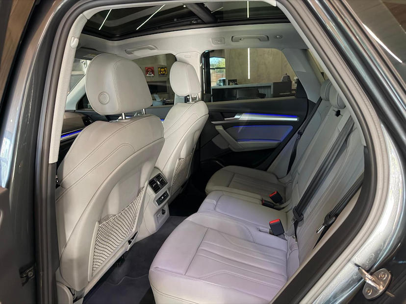Foto do veículo AUDI Q5  P-HIBRIDO 2024 26.800 KM 284.000,00