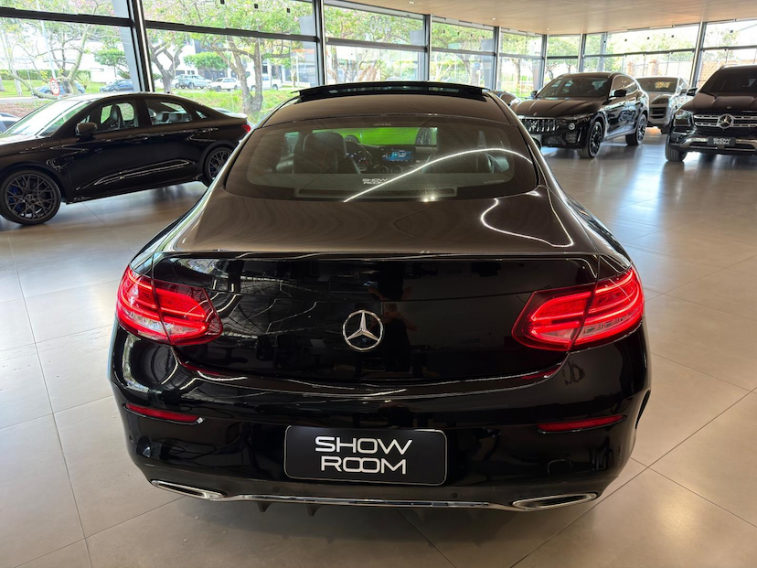 Foto do veículo MERCEDES-BENZ C 180 C180 COUPE 2020 45.717 KM 190.000,00