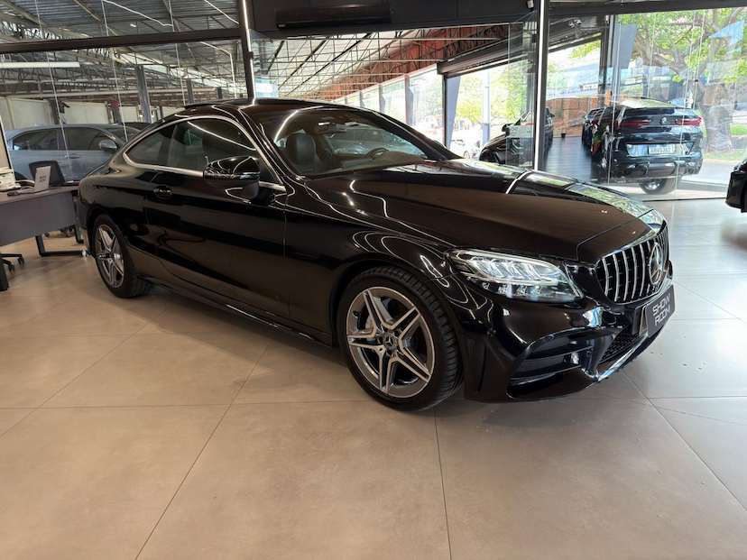 Foto do veículo MERCEDES-BENZ C 180 C180 COUPE 2020 45.717 KM 190.000,00
