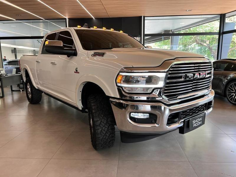 Foto do veículo RAM 2500  LAIE 2022 29.850 KM 350.000,00