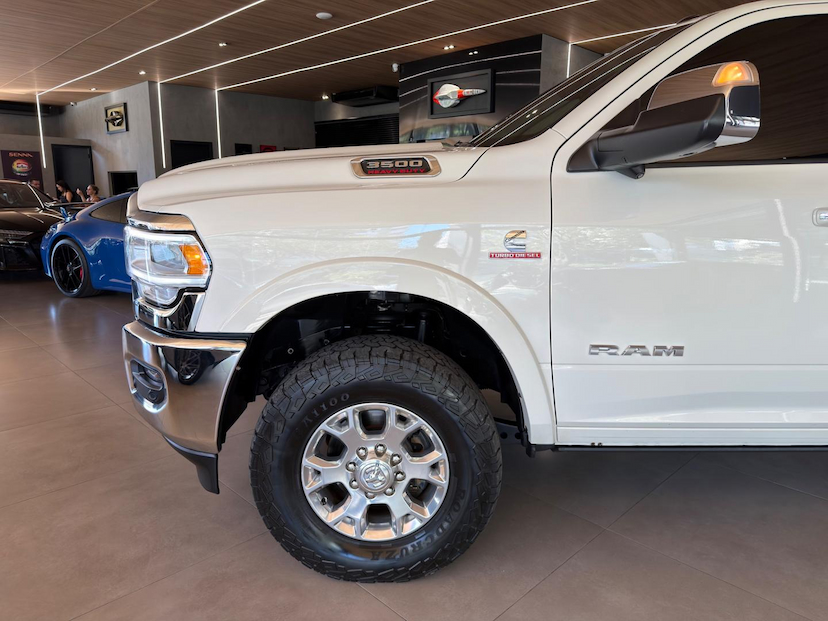 Foto do veículo RAM 3500  LAIE 6.7D 2022 83.812 KM 319.000,00