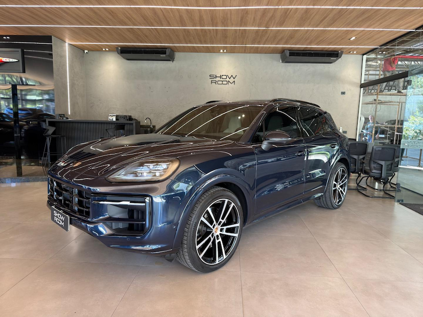Foto do veículo PORSCHE CAYENNE  PHEV 2025 17.014 KM 780.000,00