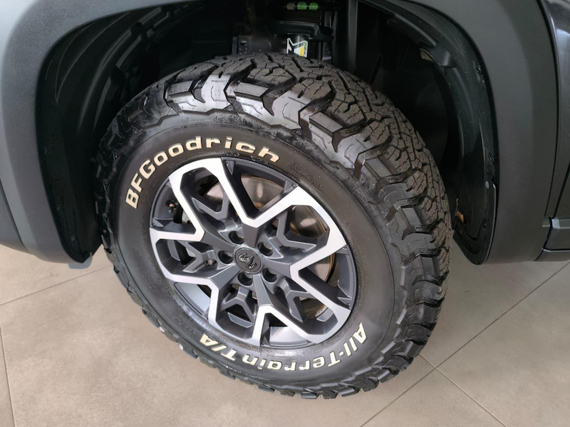 Foto do veículo RAM RAMPAGE PAGE REBEL DS 2025 23.600 KM 189.000,00