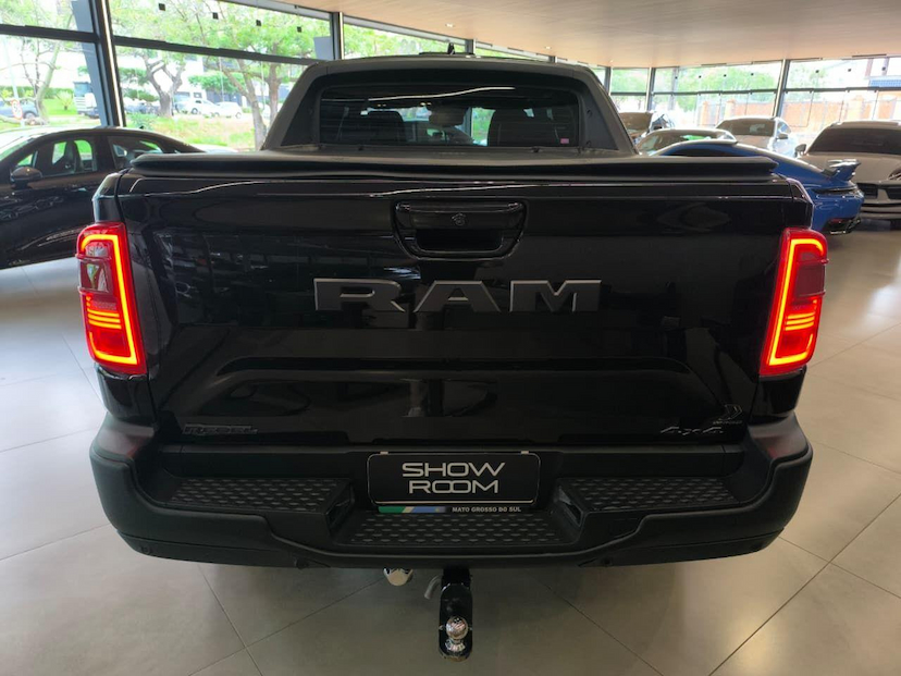 Foto do veículo RAM RAMPAGE PAGE REBEL DS 2025 23.600 KM 189.000,00