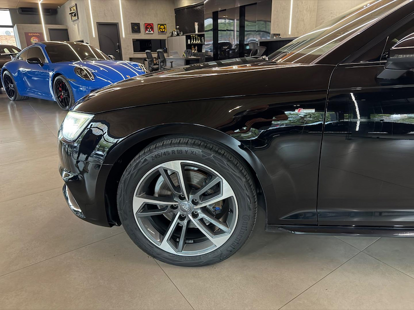Foto do veículo AUDI A4  2.0TFSI 2018 81.222 KM 125.000,00