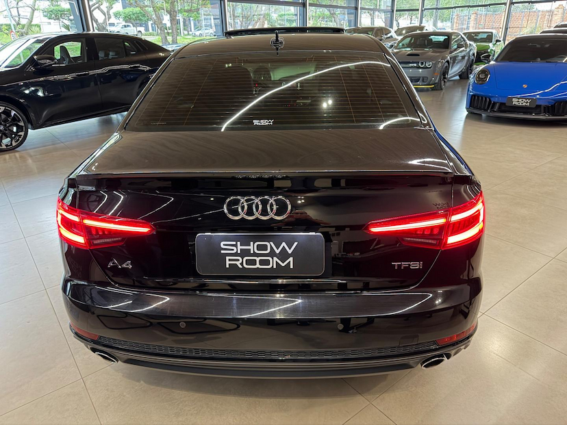 Foto do veículo AUDI A4  2.0TFSI 2018 81.222 KM 125.000,00