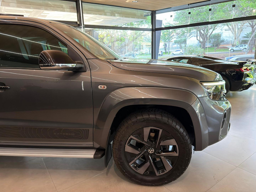 Foto do veículo VOLKSWAGEN AMAROK  V6 EXTREME 2025 41.177 KM 269.000,00