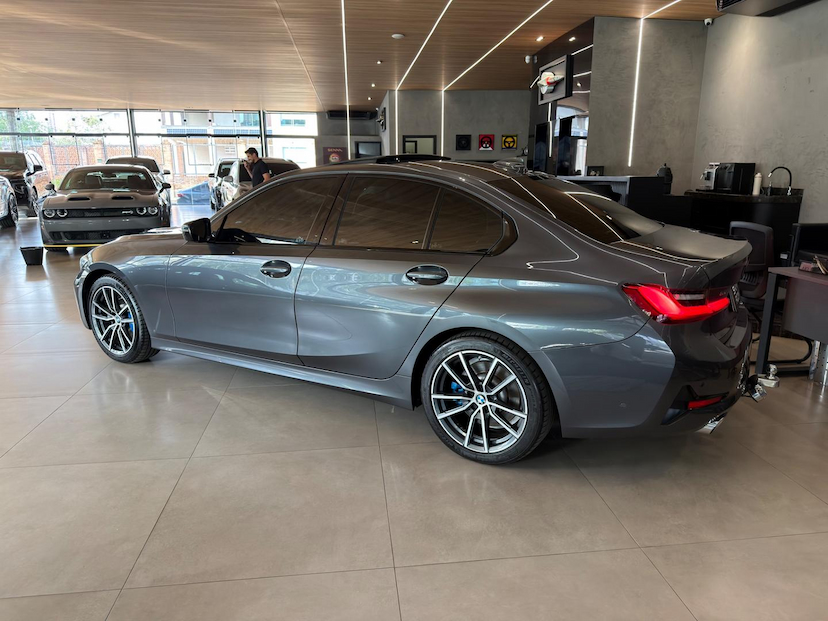 Foto do veículo BMW 330I  2020 49.698 KM 190.000,00