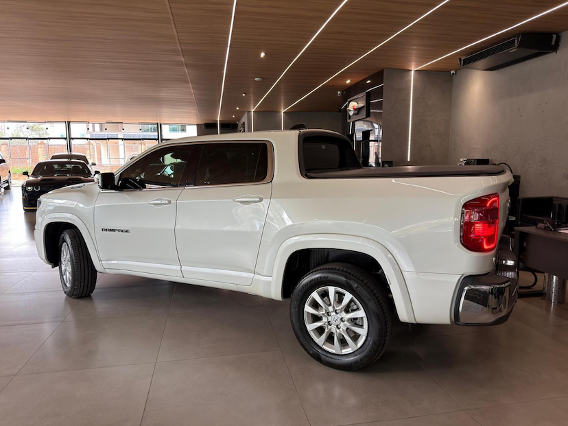 Foto do veículo RAM RAMPAGE PAGE BIGHORN DS 2025 11.400 KM 199.000,00