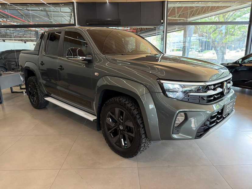 Foto do veículo VOLKSWAGEN AMAROK  V6 EXTREME 2025 18.500 KM 284.000,00